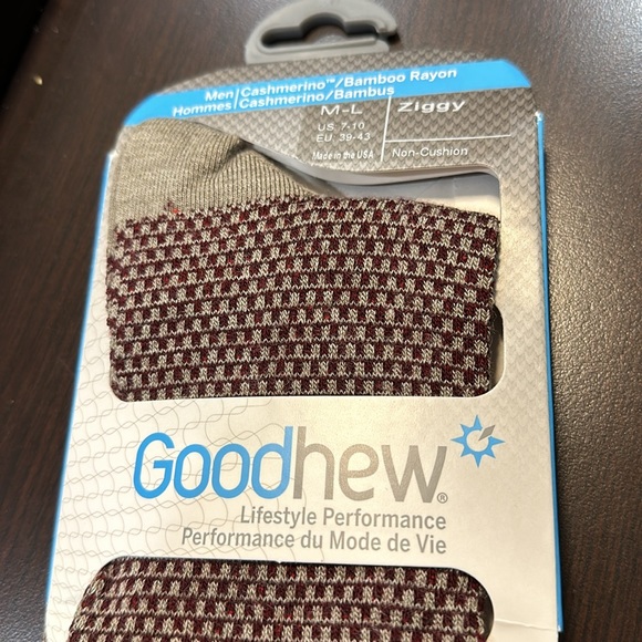 Goodhew men’s Ziggy merino wool socks in khaki - Picture 2 of 10